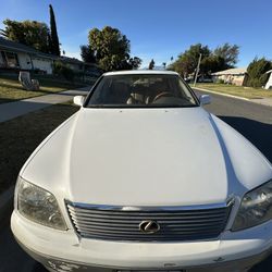 1998 Lexus LS