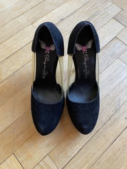 Black Suede High-Heels by PENNY LOVES KENNY $20