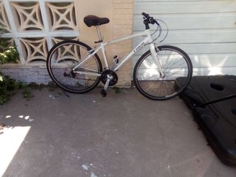 Trek 7.4 hybrid