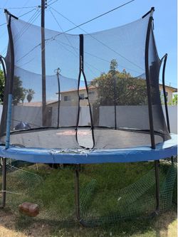 Free trampoline