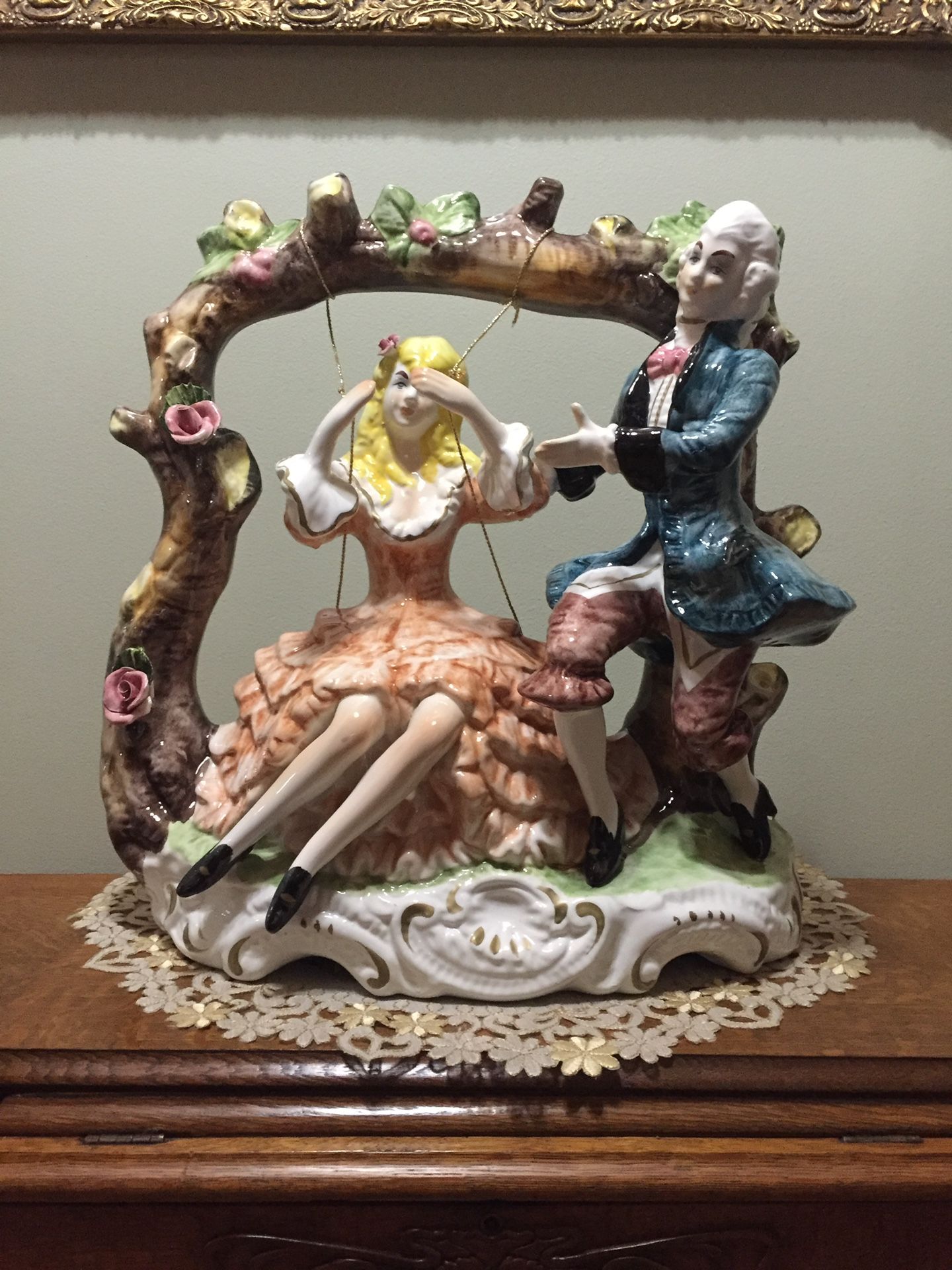 Capodimonte Figurine