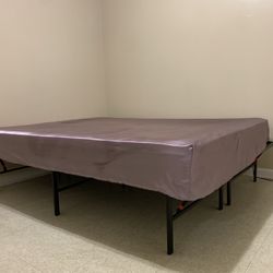 FREE BEDS WITH FRAMES (CURBSIDE PICKUP)!!!