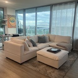 White Cloud Sectional 