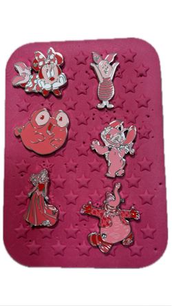 ✨Disneyland Pink Color Story Hidden Mickey Pin Set 2025 ✨