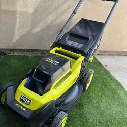RYOBI
20-inch Cordless Push Mower, 40V HP, Brushless Battery, No Battery, No Charger