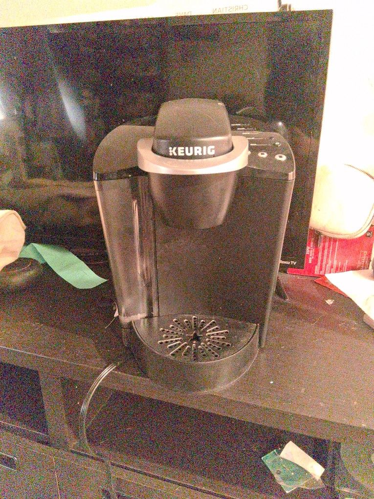 Black Keurig Coffee Maker 