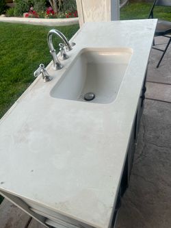 48inch vanity & sink