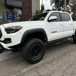 2016 Toyota Tacoma