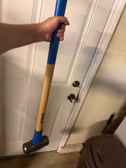 Kobalt 10 -lb Fiberglass Handle Demolition Sledge hammer