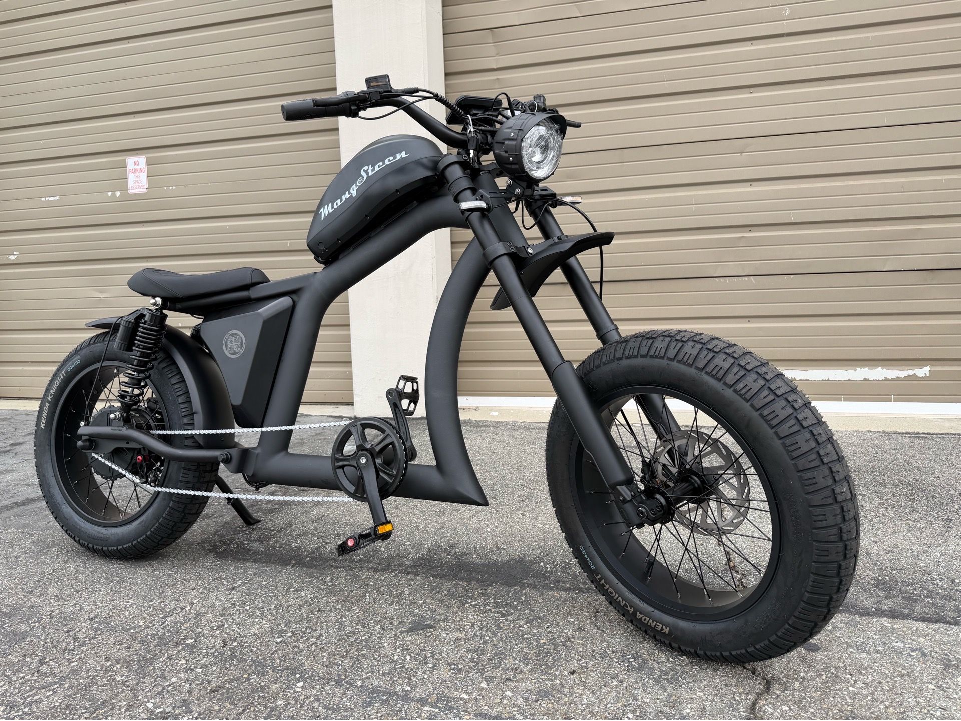 Brand New MANGOSTEEN FT-02 Chopper Style 1500w Triple Crown Fork 75 Miles Range Eclectic Chopper Bike