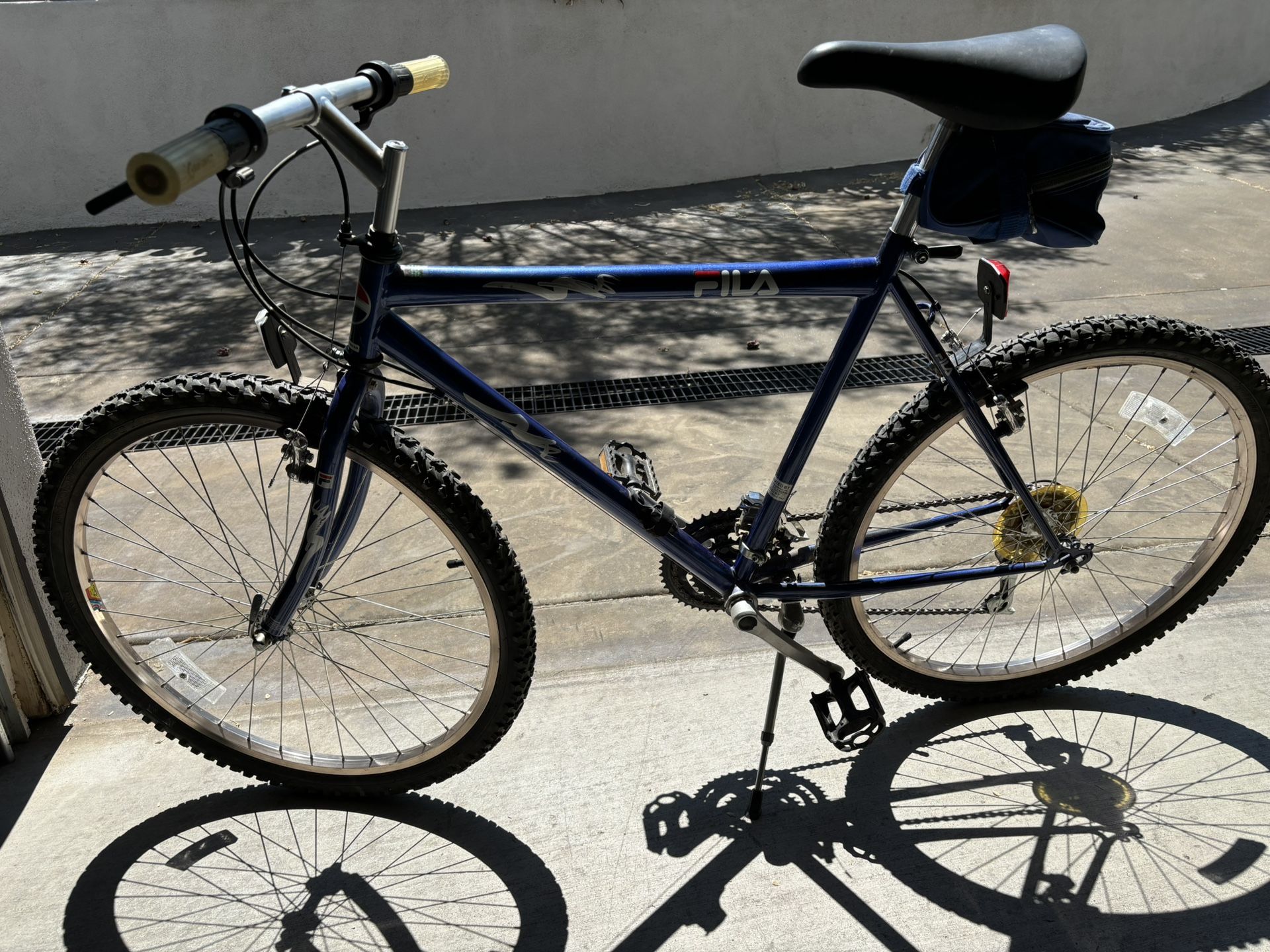 Pepsi Fila Mountain Bike