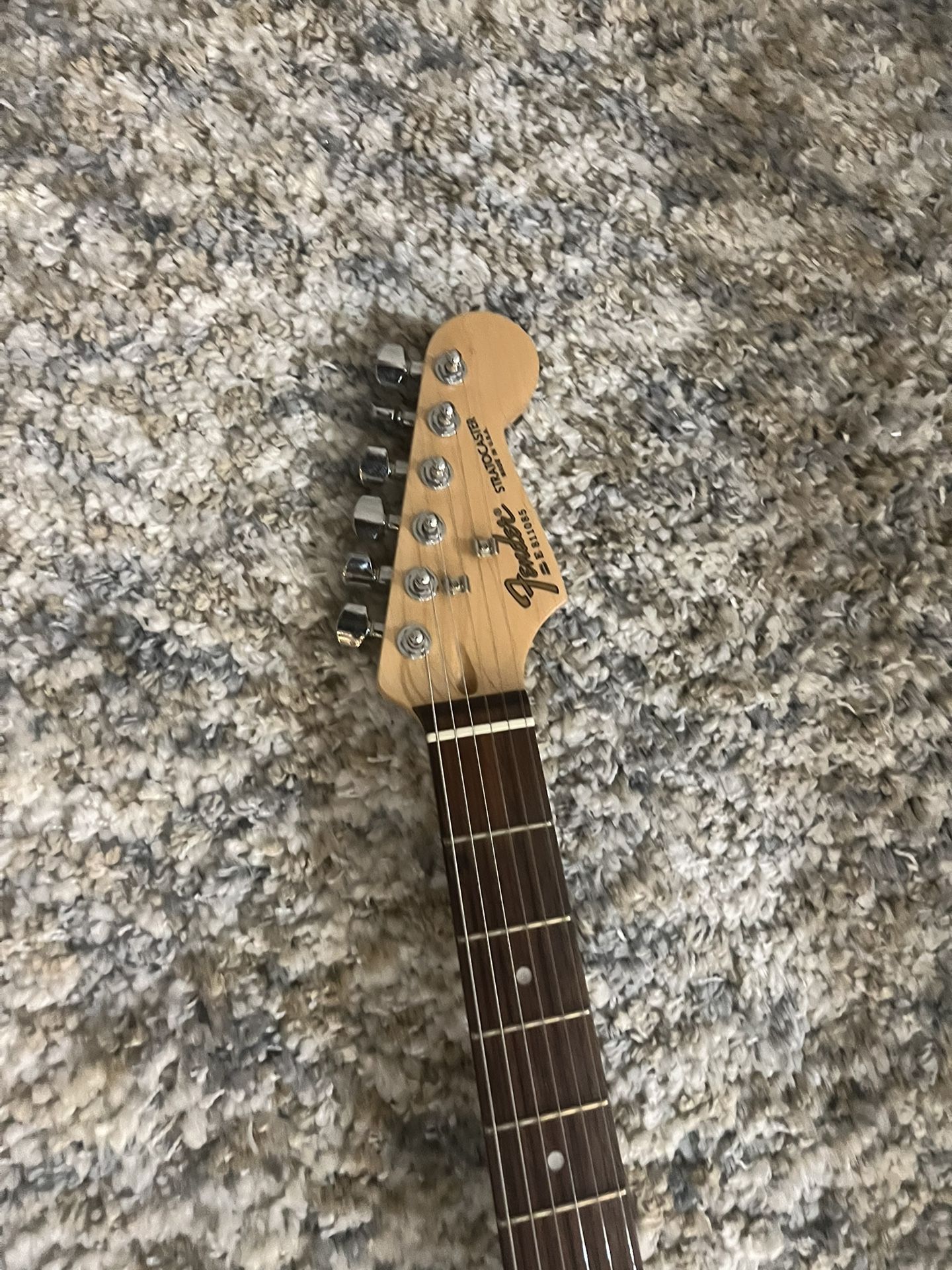 Fender Stratocaster (Squier Upgrade)