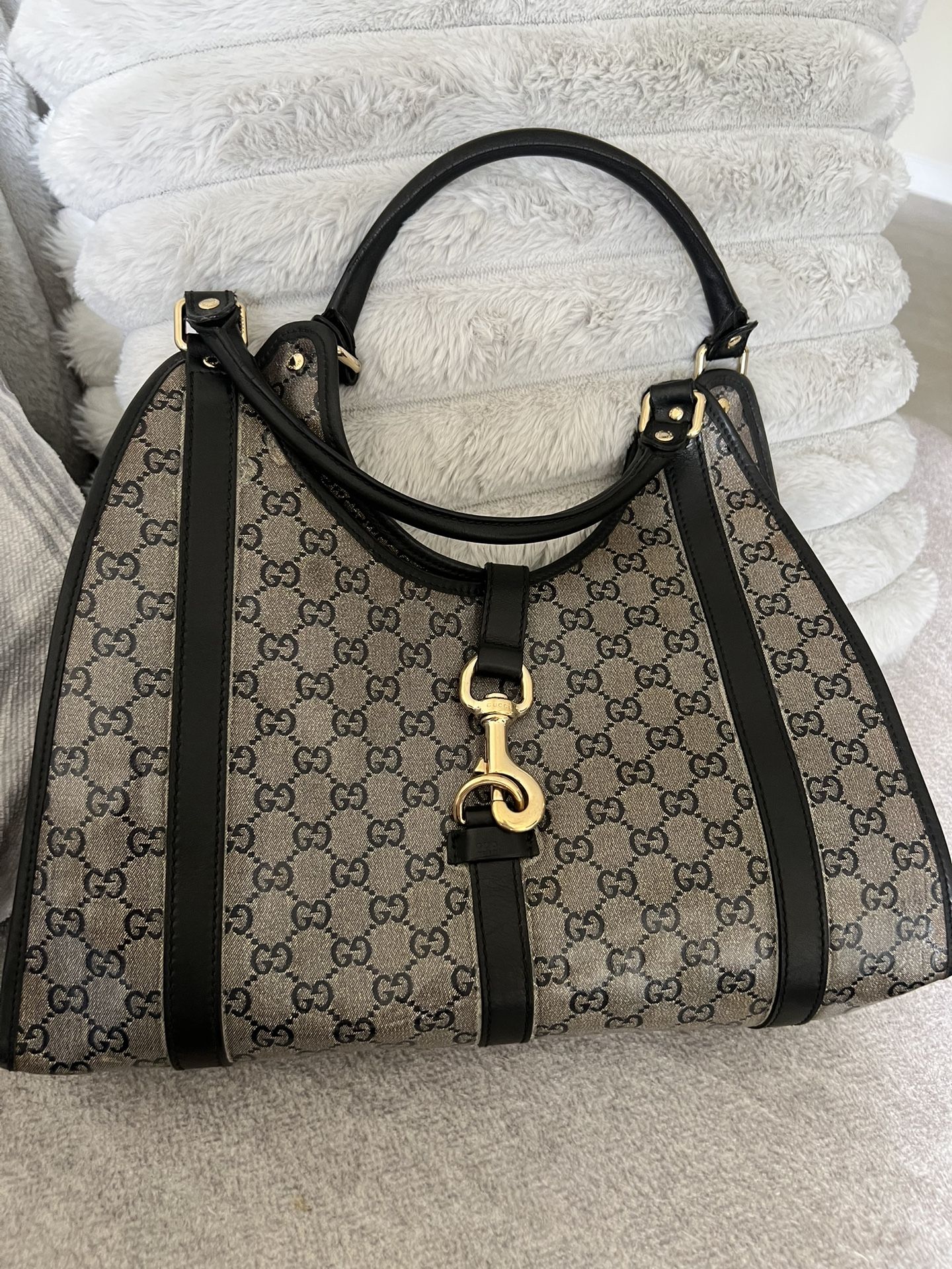 GUCCI BAG 