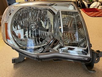 2005-2012Toyota Tacoma passénger Headlight