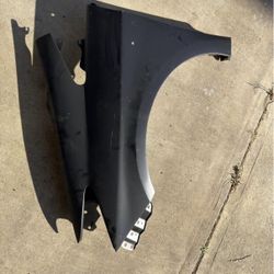 Black car fender for Toyota Prius XW30