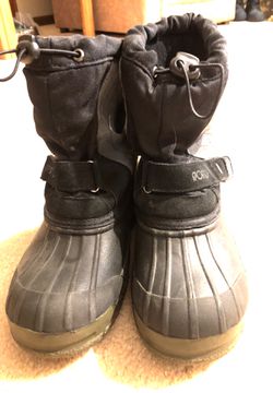 NEW Sporto Children’s Sz 4 Snow boots