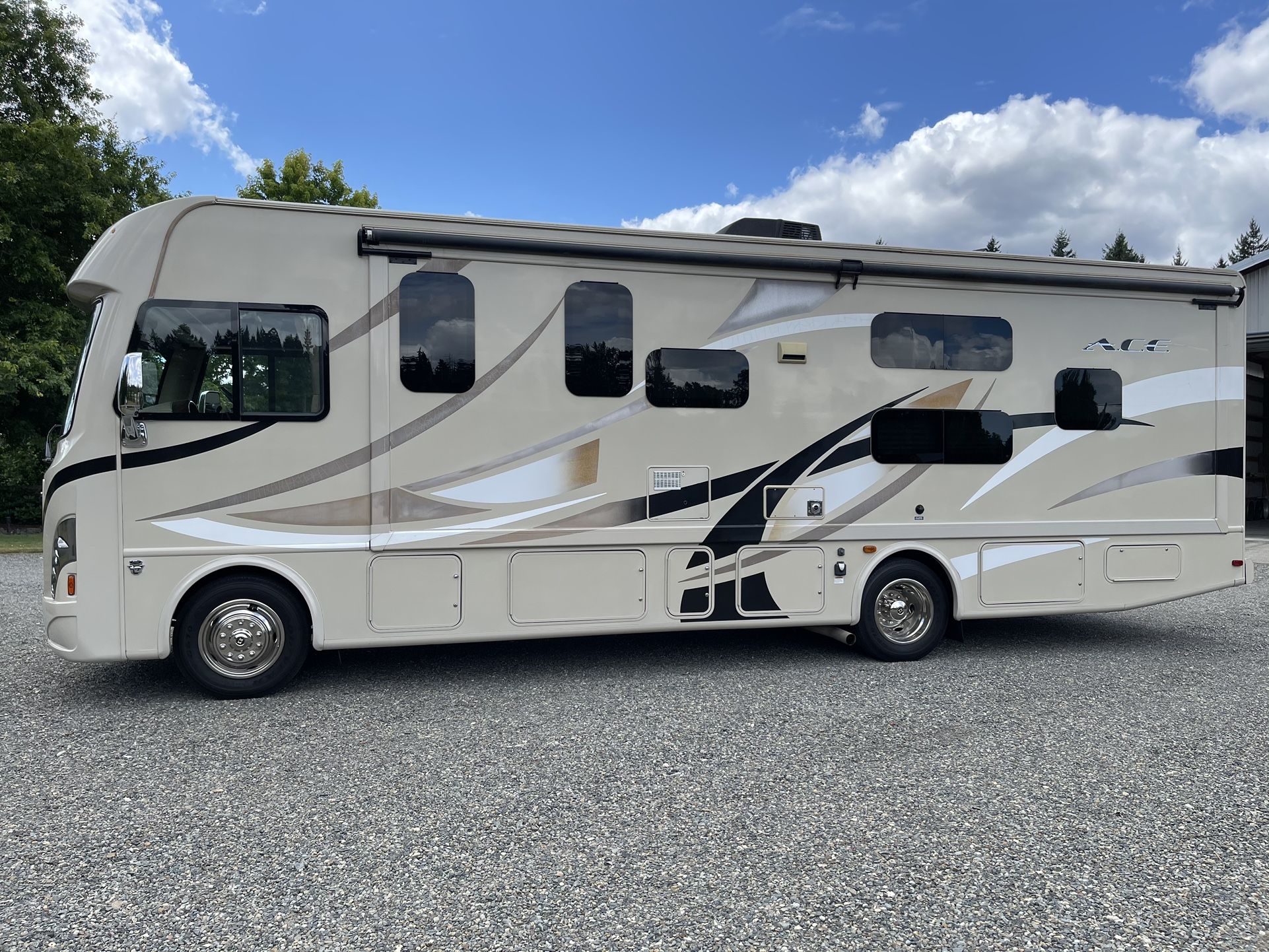 2016 Thor Ace 30.2 Bunkhouse