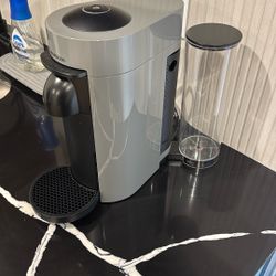 Nespresso Machine Like new
