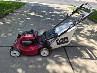 Toro Recycler Personal Pace Self Propelled Mower, Lawnmower