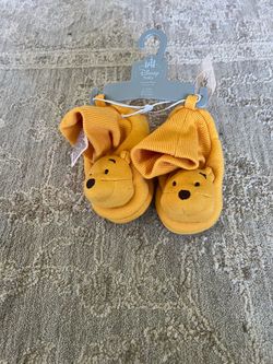 Disney Baby Winnie the Pooh Booties 0-12M