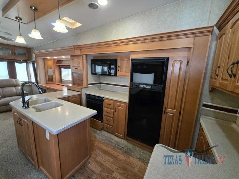 2011 Peterson Excel Limited 36GKE