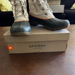 Brand New Women’s Sperry Rain Boots