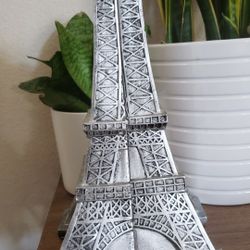 Eiffel Tower Book Ends