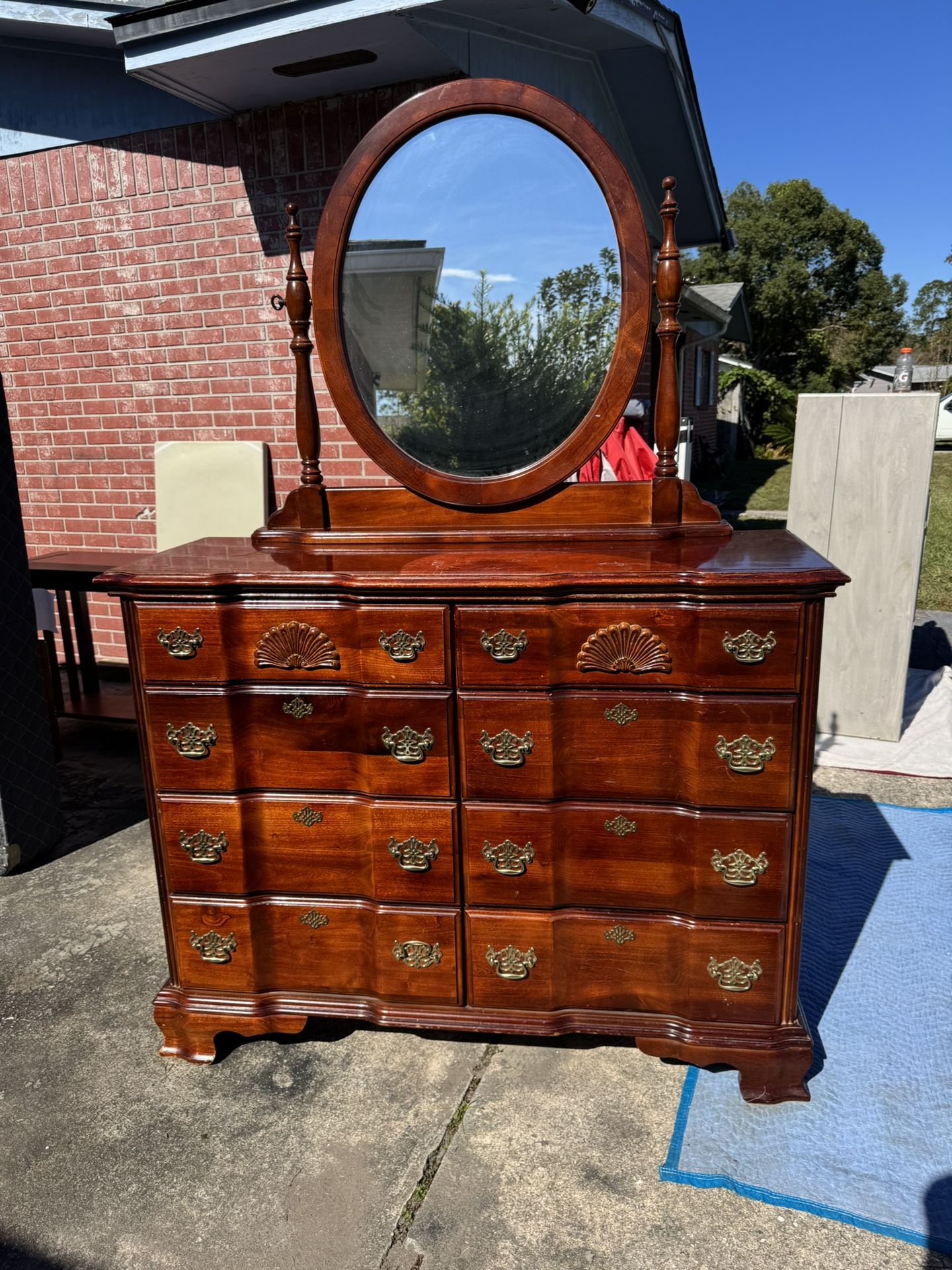 Vaughan Furniture Cherry 8 Drawer Mule Chest w/Cheval Mirror