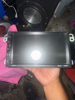 Boss apple car play stereo