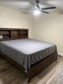 KING-SIZE BEDROOM SET – $800