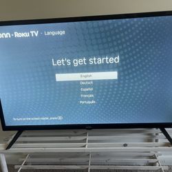 32” Roku With Remote