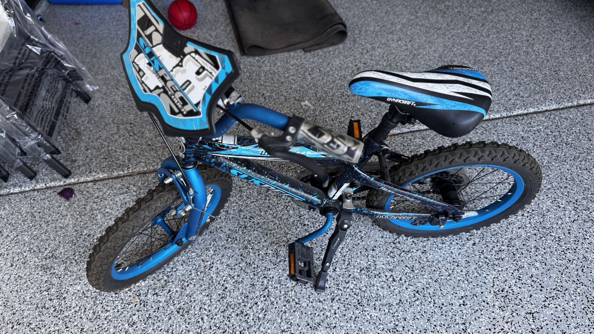 Children’s  bike - Dynacraft 