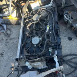 Radiator And Fans G35 Infinity 