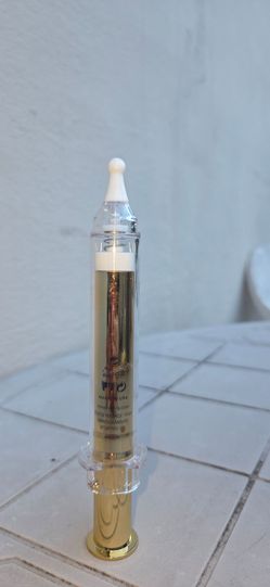Versace Luxury 25 K Gold Eye Serum