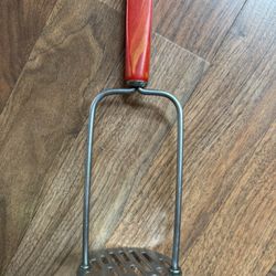 Vintage Androck Stainless Round Potato Masher Red Orange Bakelite Handle USA