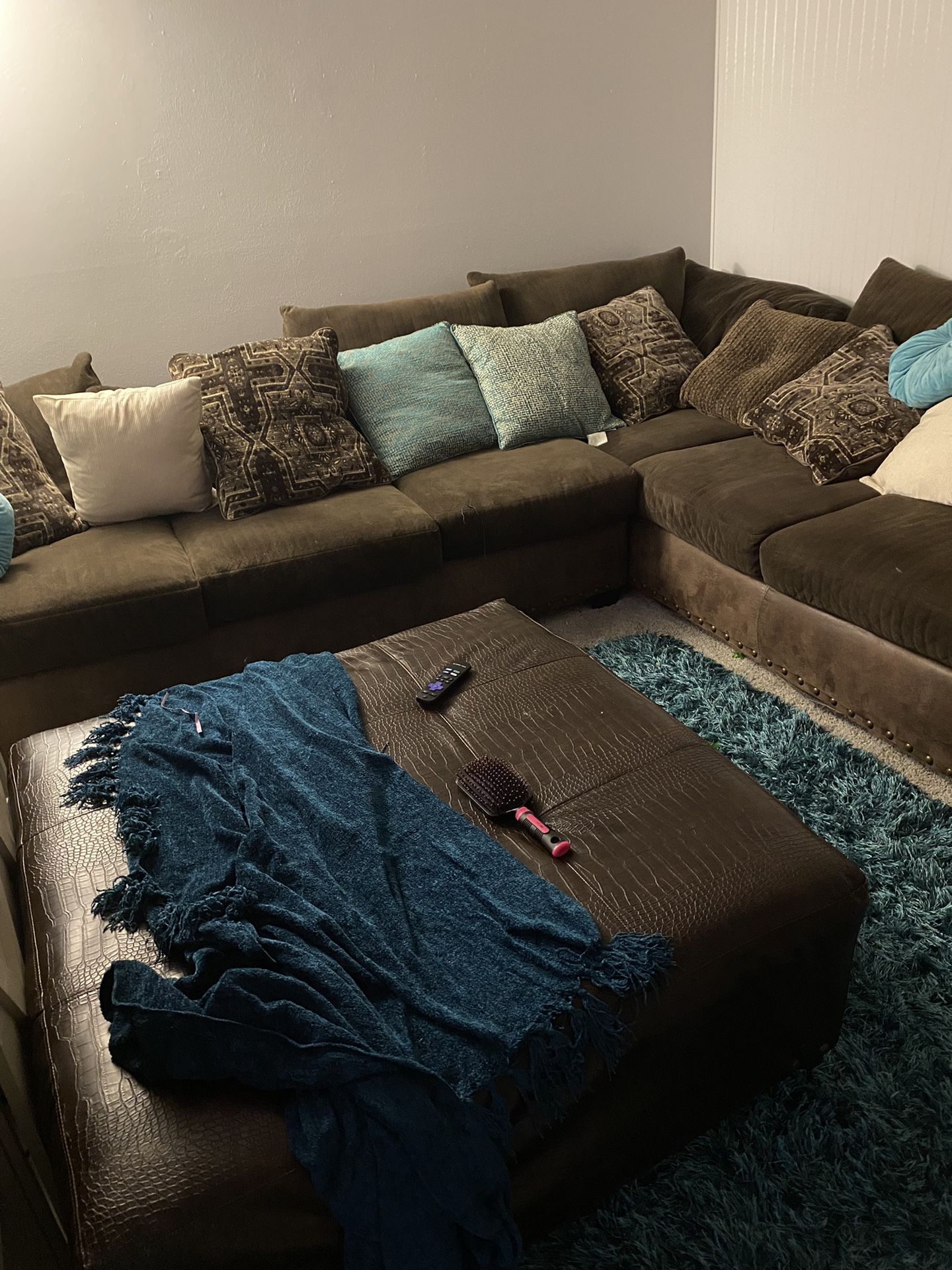 Comfy Living Room Set