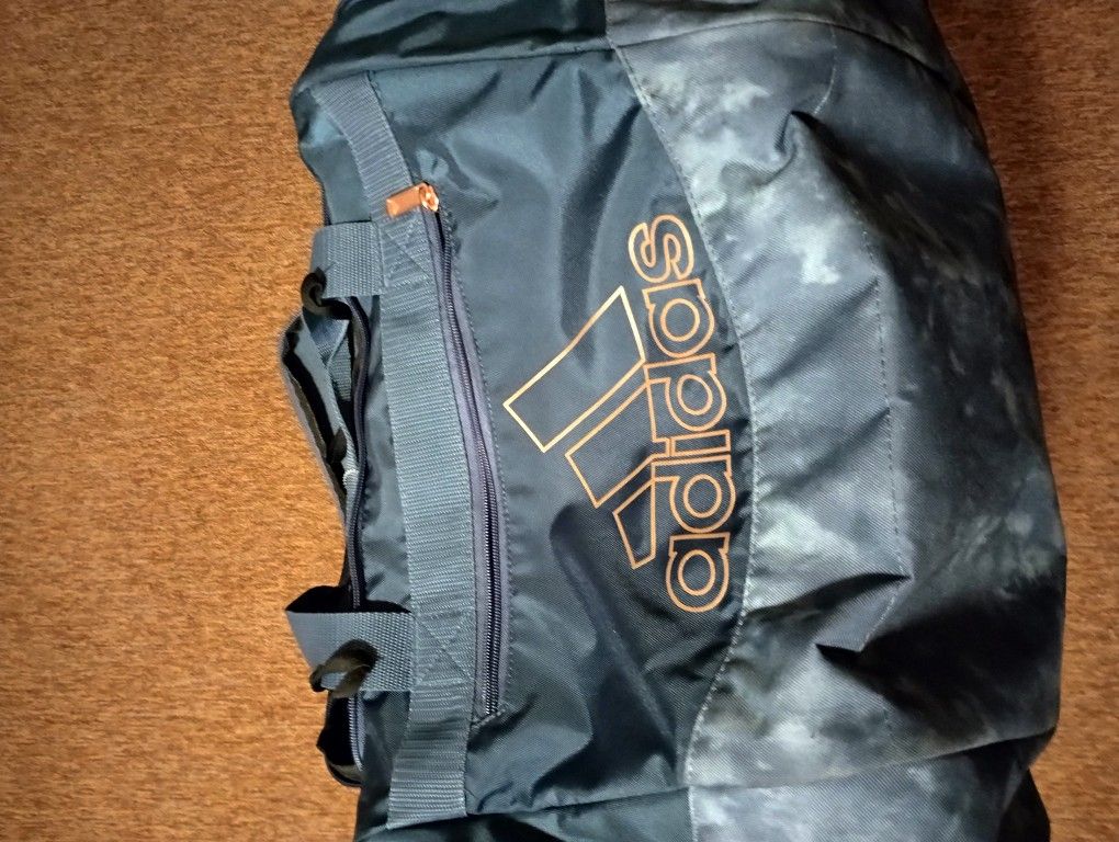 Adidas Unisex Defender 4 Small Duffel Bag