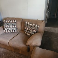 2 Couchs  