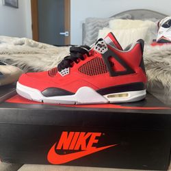 Jordan Toro Bravo 4s Size 12