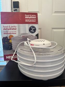 Nesco Food & Jerky Dehydrator