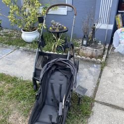 Stroller 