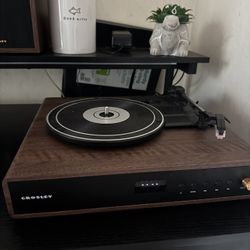 CROSLEY RECORD PLAYER 