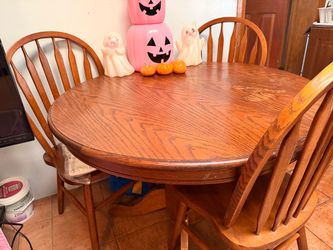 42 inch round table with chairs