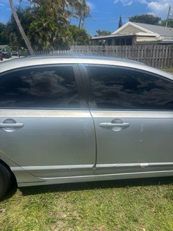 2009 Silver honda civic ex-L 4-Door Sedan