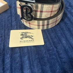 Burberry leather Belt