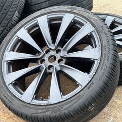 4x 2024 Tesla Model X Plaid Wheels 265/35/22 and 285/35/22 Pirelli 30% Rears 50% fronts Tread OEM