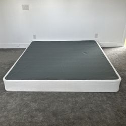 King Sized Metal Box Spring