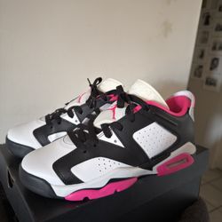 Jordan 6s Size 5 Youth