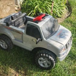 Kids Battery Operated Riding Vehicle