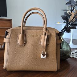 Micheal Kors Bag Tan